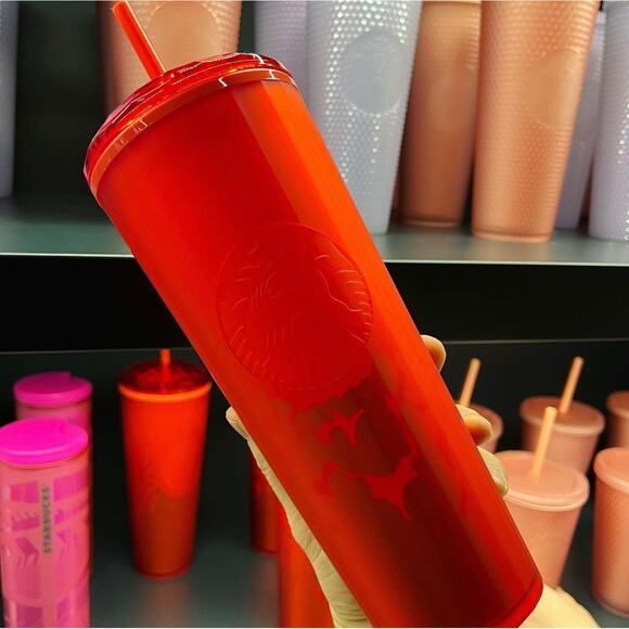 Starbucks 2022 Valentine Red Matte Hearts Tumbler - Picture 1 of 1